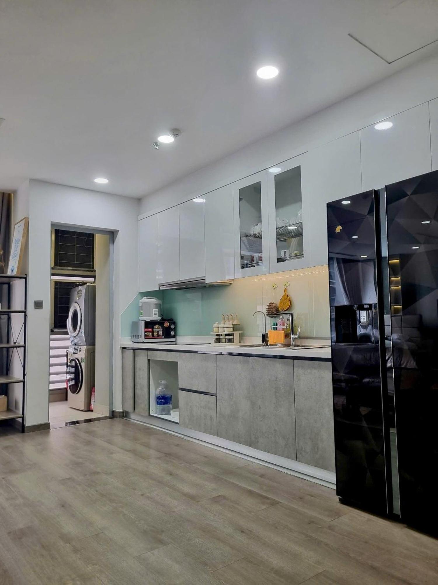 Vinhomes Park - 1 Phong Ngu 2 Giuong Lon - Riverside Park View *