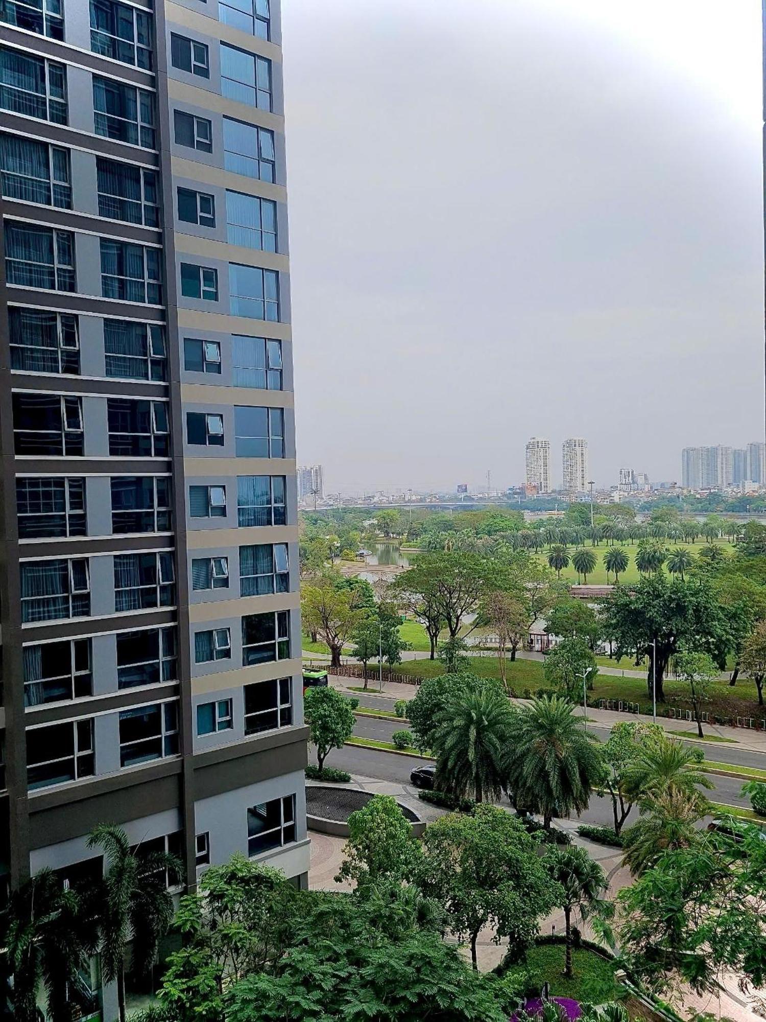 Căn hộ Vinhomes Park - 1 Phong Ngu 2 Giuong Lon - Riverside Park View